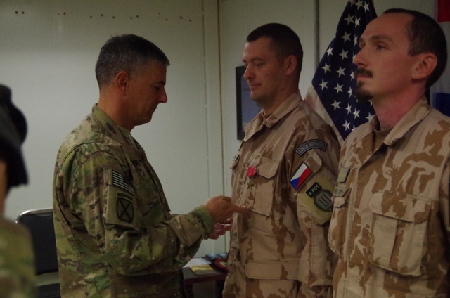 CWO Lavicka receiving the Bronze Star Medal