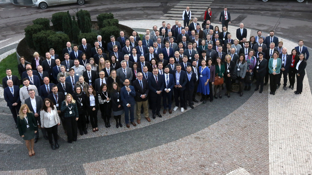 Fifth Consultation Forum meets in Prague to promote sustainable energy in defence