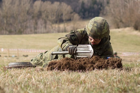 Mining operations and simulated blasting practice for combat engineers