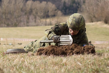 Mining operations and simulated blasting practice for combat engineers