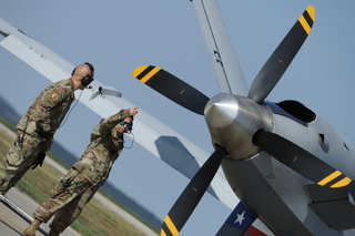Americký MQ-9 může působit na cíle ve dne i v noci 