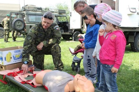Den dětí v Opavě přilákal stovky návštěvníků nejen na atrakce do Městských sadů