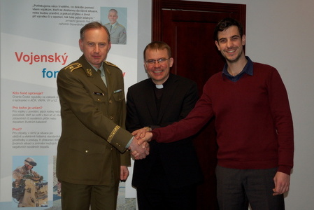 Poprvé zasedal řídící výbor Vojenského fondu solidarity