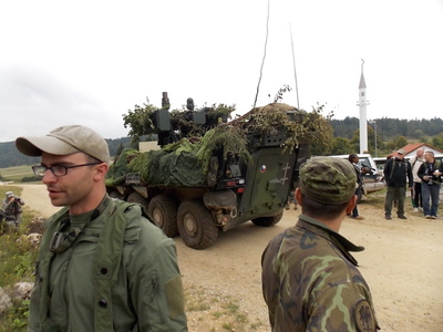 Čeští vojáci ovládli fiktivní město a završili cvičení Saber Junction 2014