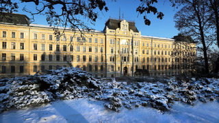 Ilustrační obrázek ke článkuOtázky a odpovědi k udržení a odměňování vojáků