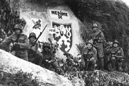 Československá armáda se v roce 1938 vyznačovala vysokou bojovou morálkou (sbírka PhDr. Karel Straka, Ph.D.)