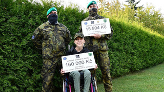 Ilustrační obrázek ke článkuI zdravotně postižené děti jezdí na tábory, ale s pomocí