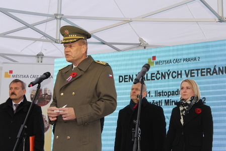 Náčelník Generálního štábu navštívil Den veteránů na náměstí Míru