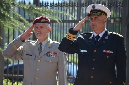 Náčelník Generálního štábu AČR generálporučík Petr Pavel navštívil Černou Horu