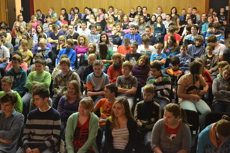 Film o působení našich vojáků v Kosovu zaujal děti i studenty