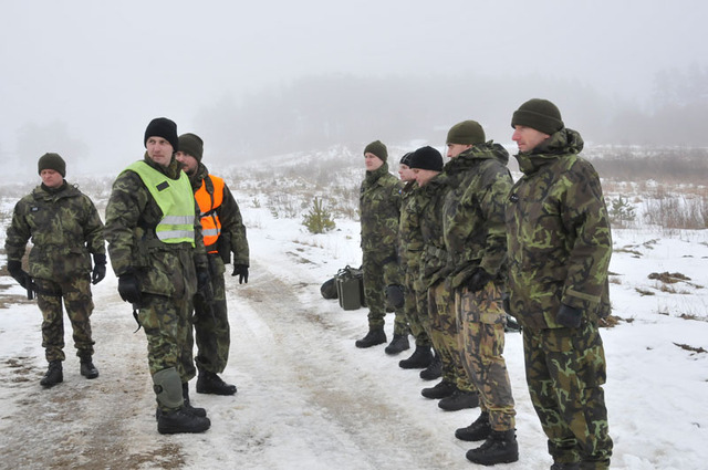 Poučení před střelbou z lafetovaných kulometů na obrněných vozidlech