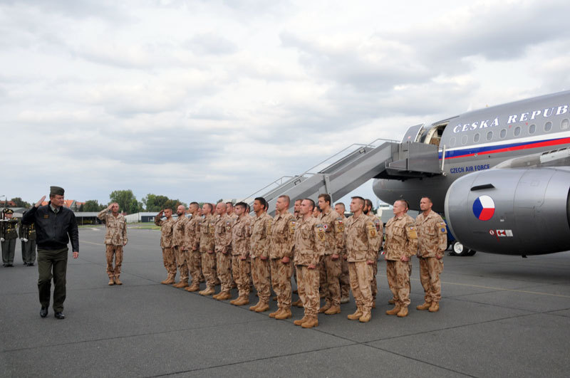 Přivítání náčelníkem Generálního štábu AČR armádním generálem Josefem Bečvářem