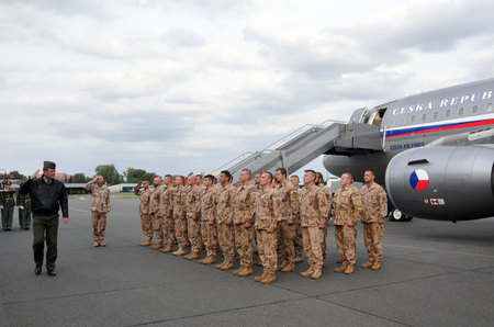 Přivítání náčelníkem Generálního štábu AČR armádním generálem Josefem Bečvářem