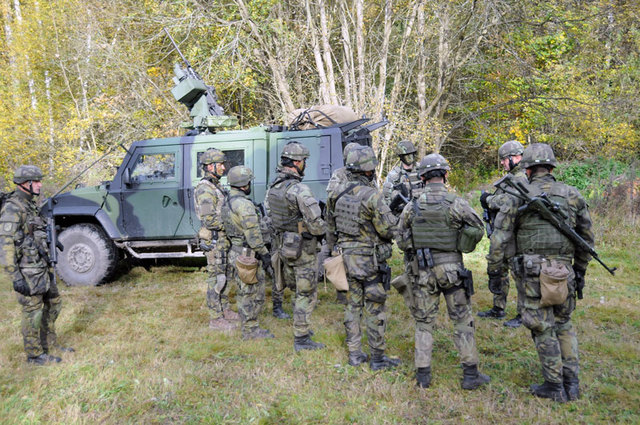 Svým podřízeným předával cenné zkušenosti velitel praporu podplukovník Jašek