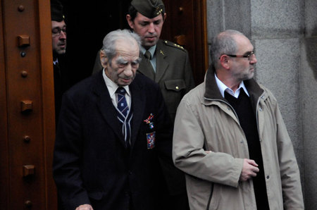 Zahájení výstavy se zúčastnil mezi mnoha hosty také jeden z posledních žijících obránců Tobruku válečný veterán svobodník ve výslužbě Viktor Wellemín