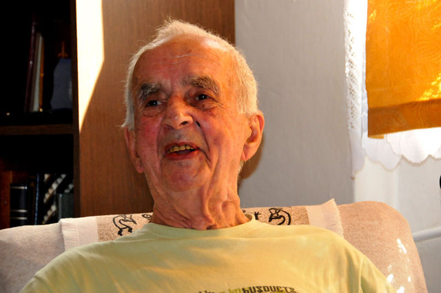 Armádní generál Karel Pezl oslavil své 89. narozeniny