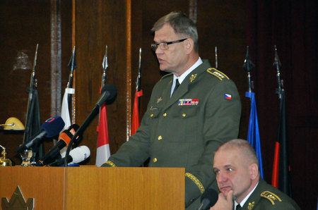 Generál Bečvář definoval hlavní úkoly armády pro rok 2017