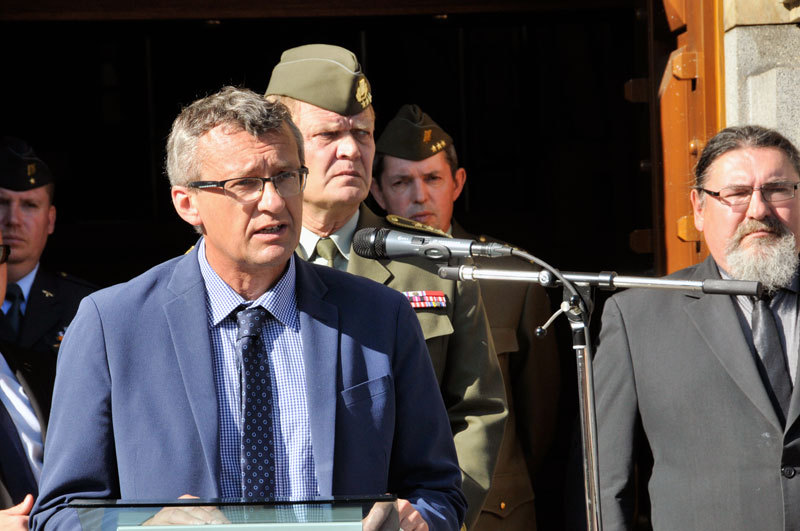 Prokop Tomek, jeden z autorů, z Vojenského historického ústavu Praha seznámil přítomné s obsahem výstavy věnované raketám