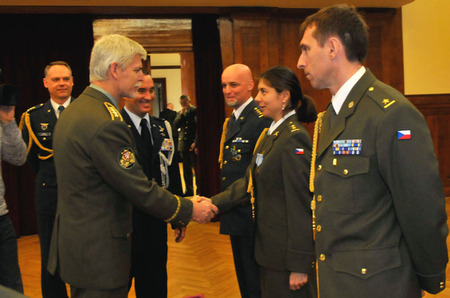  Svou misi splnili na jedničku