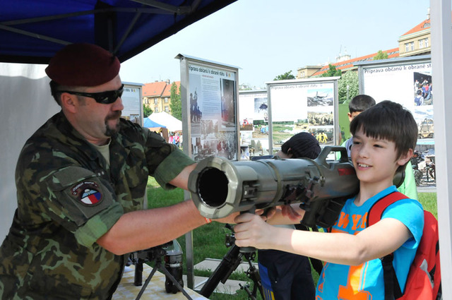 Zájem o výzbroj, kterou předváděli Chrudimáci, byl značný