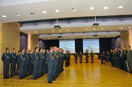 Slavnostní tečka za nelehkou afghánskou misí