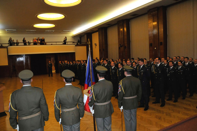 Ze slavnostního nástupu v hlavním sále Ministerstva obrany ČR