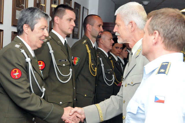 Blahopřání k uděleným medailím za úspěšnou zahraniční misi