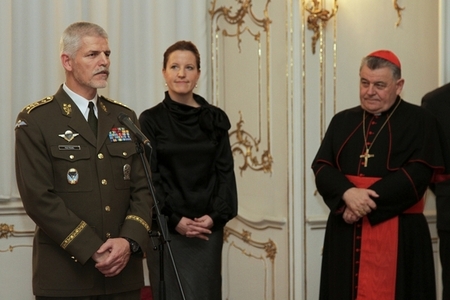 Kardinál Duka: Za vaši obětavou práci vám patří dík a uznání