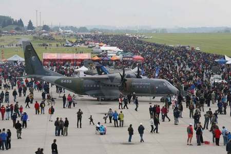 Čáslavský Den otevřených dveří přilákal tisíce návštěvníků