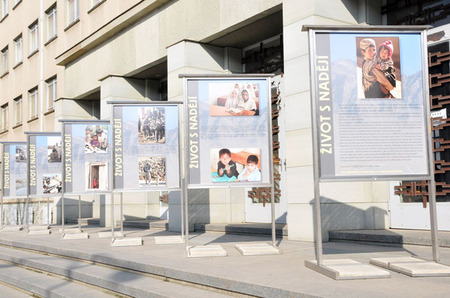 Každý může dát naději