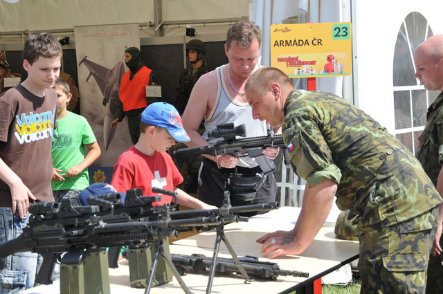 Bambiriáda v Praze 25.5. 2012