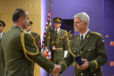 Náčelník Generálního štábu AČR jmenoval nové plukovníky