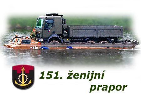 Sto čtyřkou po Labi