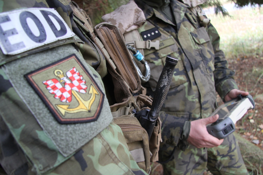 EOD týmy se v Bechyni zdokonalovaly při likvidaci výbušných prostředků