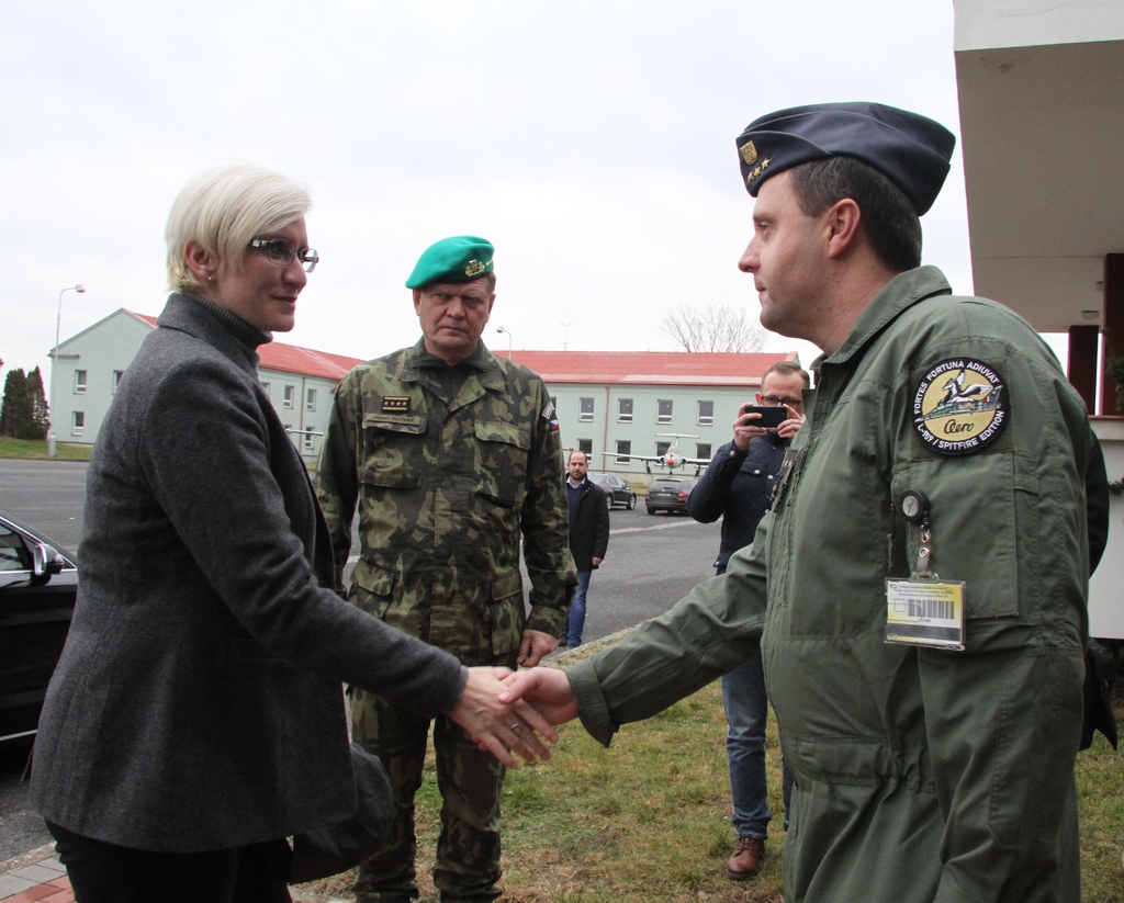 Colonel Petr Tomanek, Commander of 21st TAF Base, welcoming Minister of Defence Karla Slechtova accompanied by General Josef Becvar, Chief of the General Staff