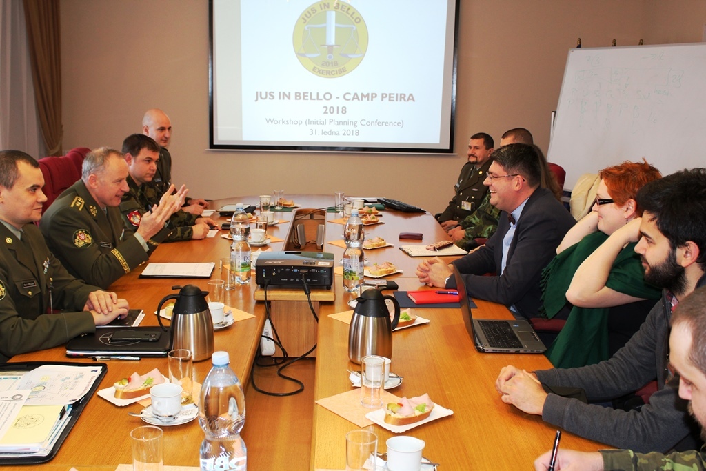 První workshop k přípravě takticko-metodického cvičení právní služby Armády České republiky „JUS IN BELLO 2018“.