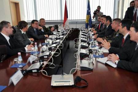 Čeští vojáci svým závazkům v Kosovu dostáli se ctí