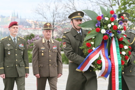 Náčelník Generálního štábu Maďarských ozbrojených sil: Jdeme stejnou cestou a máme společné cíle