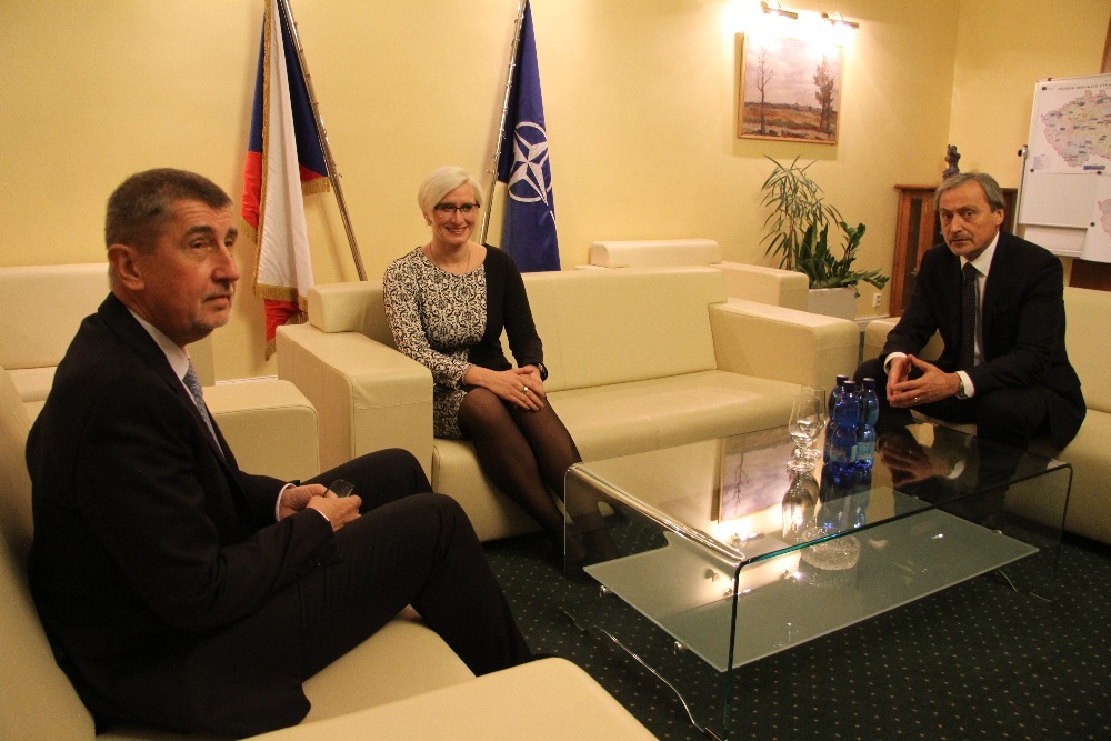 A short working meeting with outgoing Minister Martin Stropnicky, Karla Slechtova and PM Andrej Babis