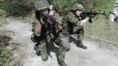 Cvičení Hradba 2018 úspěšně završila Pěší rota aktivních záloh KVV Plzeň