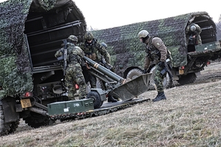 Příprava palebného stanoviště 120 mm minometu