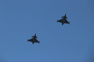 Následoval průlet dvou bojových letounu JAS-39 Gripen