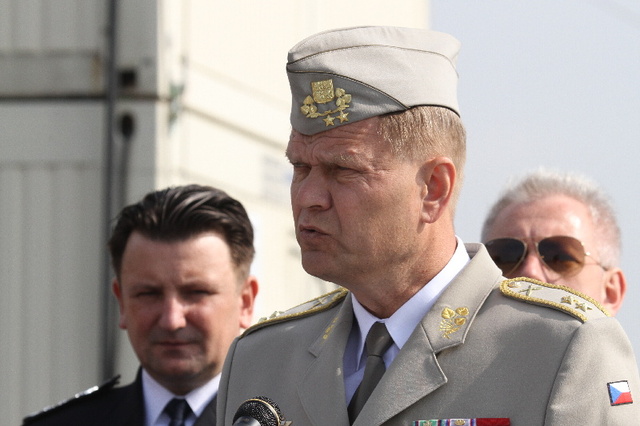 První zástupce NGŠ AČR generálmajor J. Bečvář