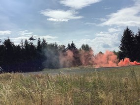 Určení místa přistání pro vrtulník pomocí dýmovnice