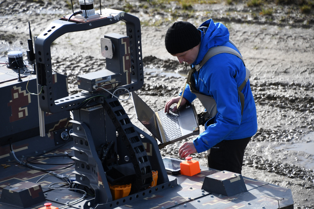 Nejmodernější poznatky z výzkumu a vývoje otestují vojáci z Hranic. Startuje neobvyklý projekt