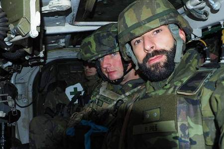 Při cvičení Lampart 2017 veleli čeští vojáci polským bojovým vozidlům