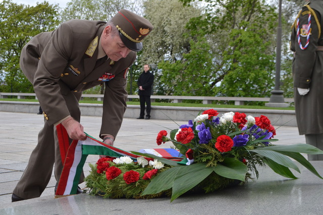 Náčelník Generálního štábu Maďarských ozbrojených sil generál Tibor Benkö na Vítkově