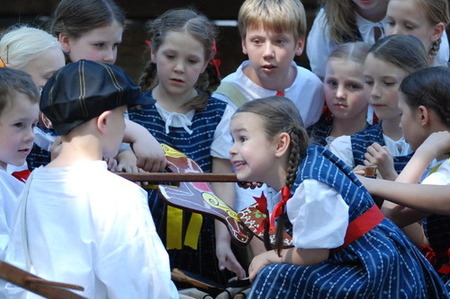 Rožnovská valaška roztančila přes devět tisíc návštěvníků