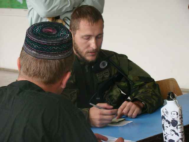 Setkání s představitelem „afghánské“ vesnice