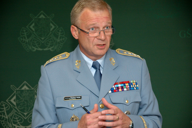 Armádní generál Vlastimil Picek